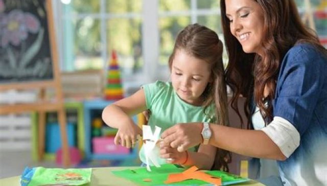 Beceri eğitimi için evde yapılan kolay etkinlikler nelerdir?
