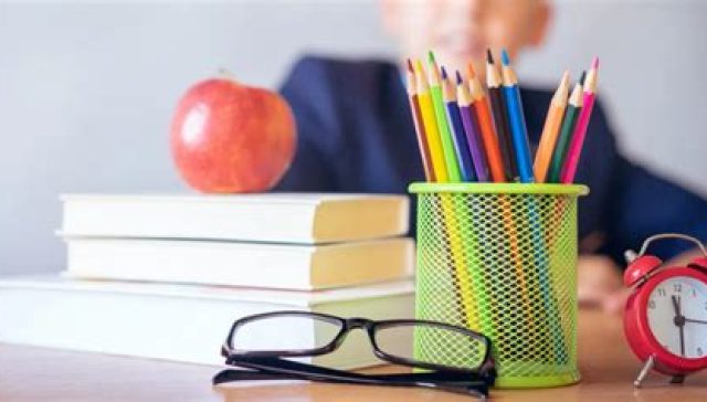 Sürekli ders yapan çocukları başka işlerle meşgul etmenin faydaları nelerdir?